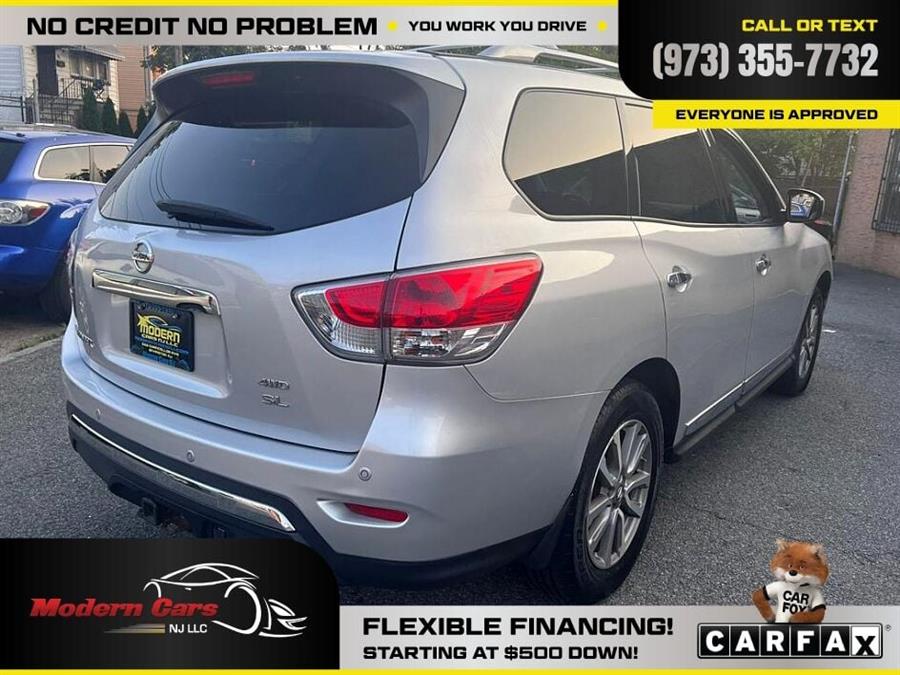 2014 Nissan Pathfinder S photo