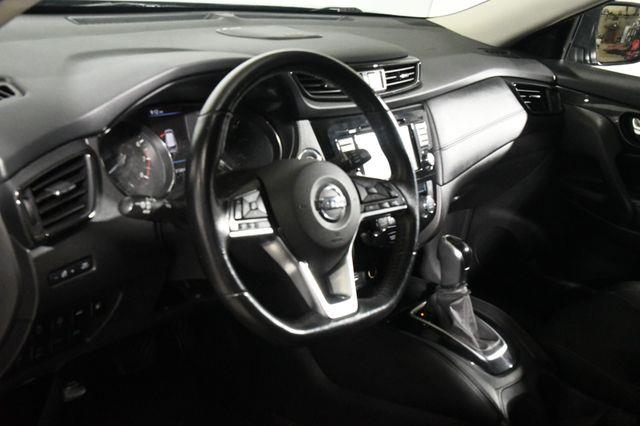 2018 Nissan Rogue SL photo