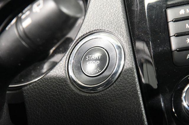 2018 Nissan Rogue SL photo
