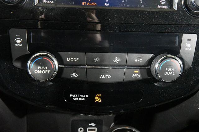 2018 Nissan Rogue SL photo