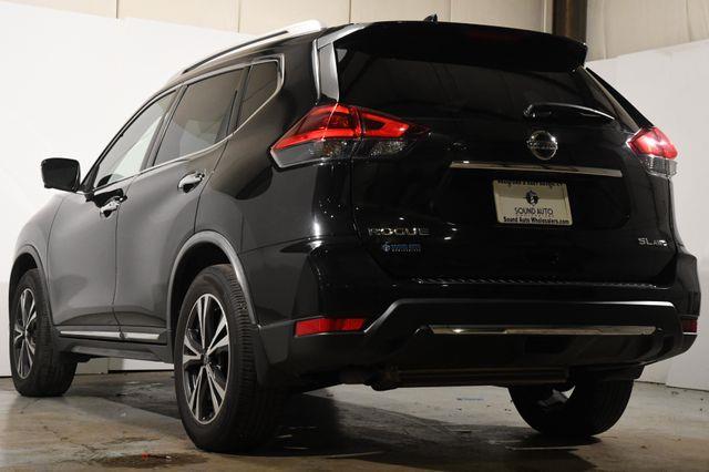 2018 Nissan Rogue SL photo