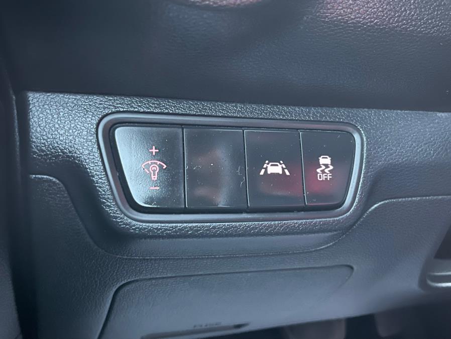 2021 Kia Forte LXS IVT photo