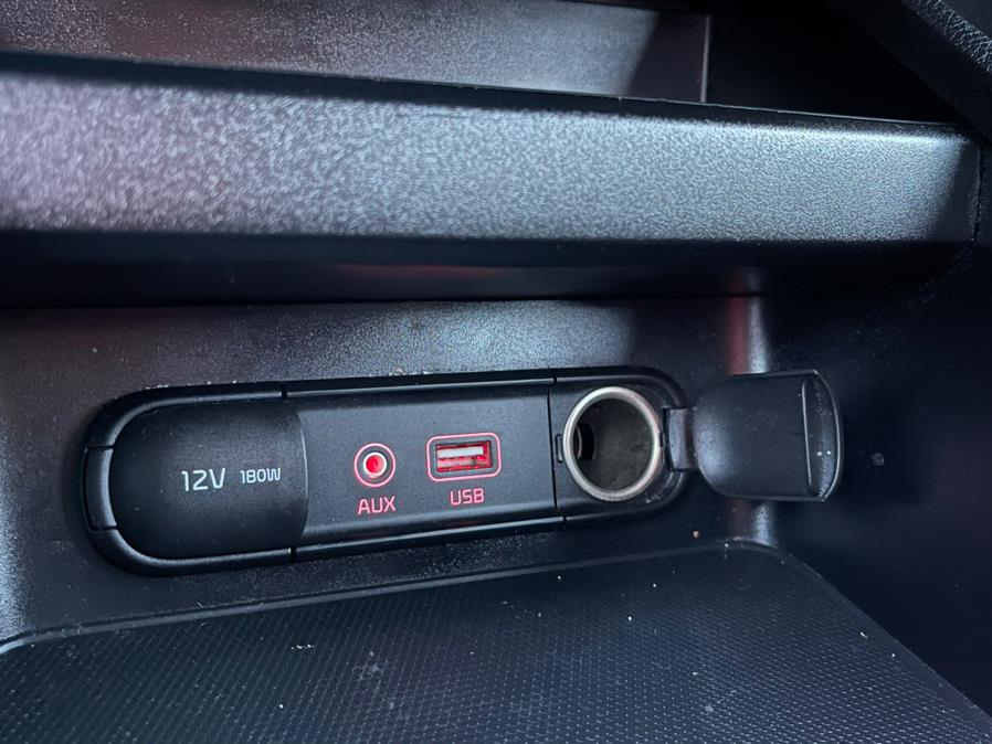 2021 Kia Forte LXS IVT photo