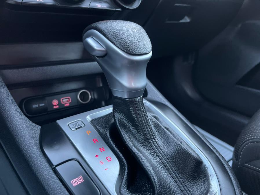 2021 Kia Forte LXS IVT photo