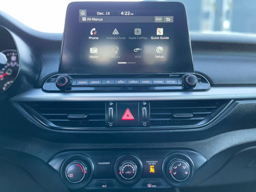 2021 Kia Forte LXS IVT photo
