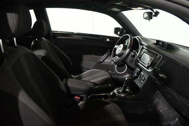 2014 Volkswagen Beetle R-Line PZEV photo