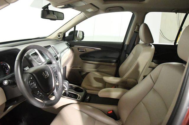 2019 Honda Ridgeline RTL-T photo