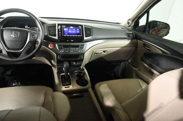 2019 Honda Ridgeline RTL-T photo