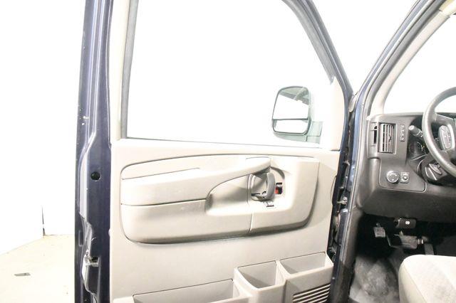 2014 Chevrolet Express 2500 LS 2500 photo