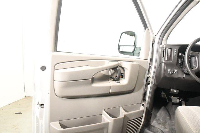 2014 Chevrolet Express 2500 LS 2500 photo