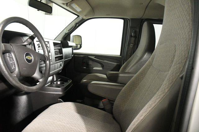 2014 Chevrolet Express 2500 LS 2500 photo