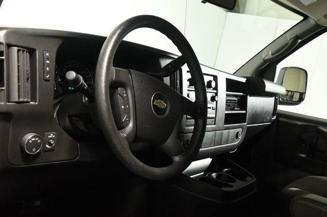 2014 Chevrolet Express 2500 LS 2500 photo