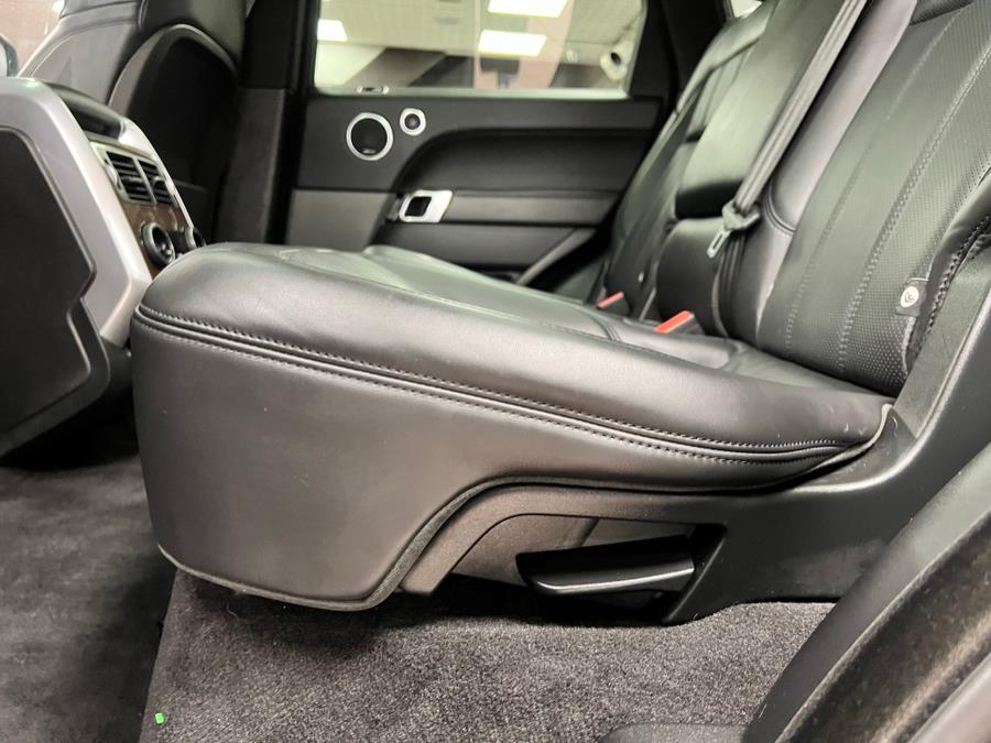 2019 Land Rover Range Rover Sport V6 Supercharged HSE *Ltd Avail photo