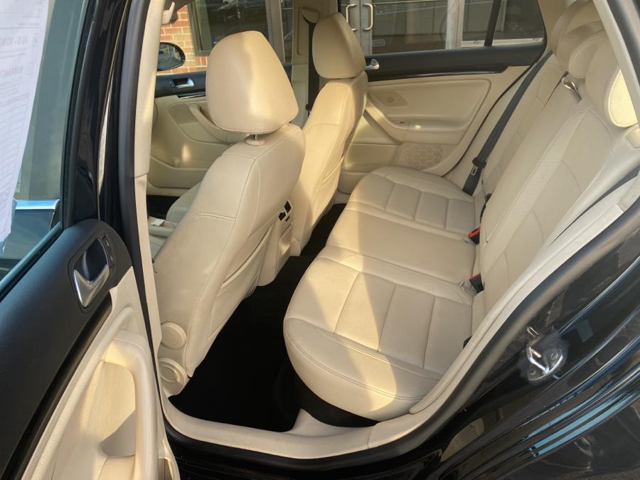 2014 Volkswagen Jetta SportWagen TDI photo