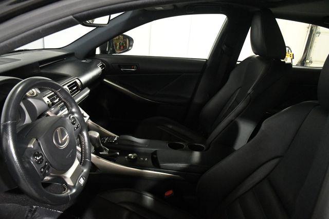 2015 Lexus IS 250 photo