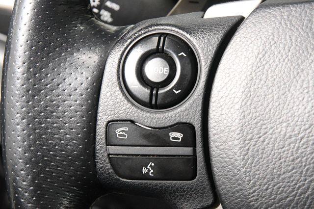 2015 Lexus IS 250 photo