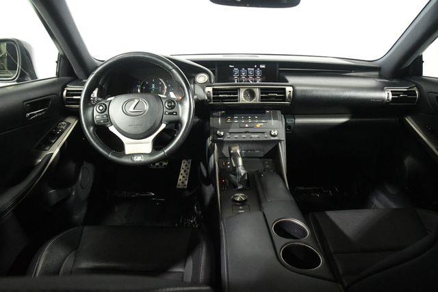 2015 Lexus IS 250 photo