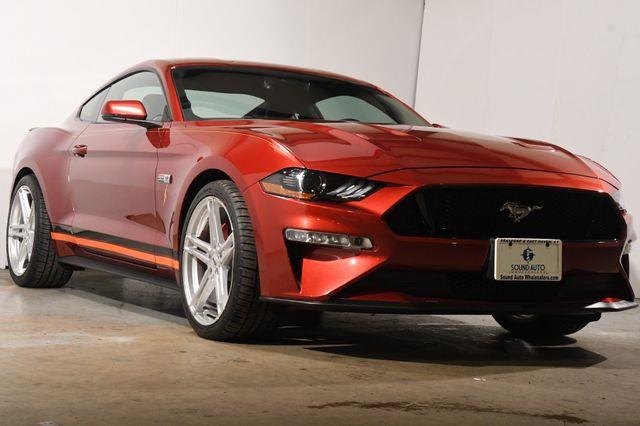 2019 Ford Mustang GT Premium photo