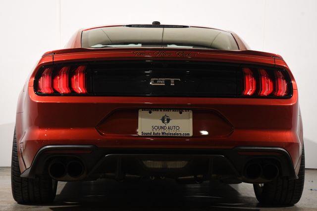 2019 Ford Mustang GT Premium photo
