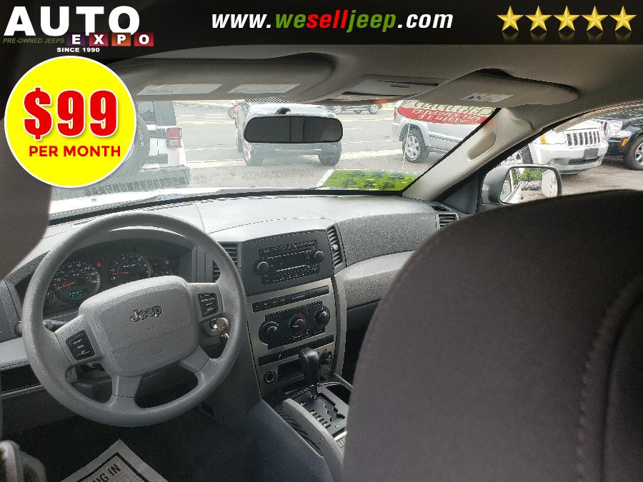 2005 Jeep Grand Cherokee Laredo photo