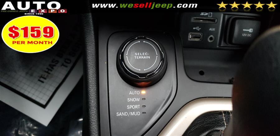 2015 Jeep Cherokee 4WD 4dr Latitude photo