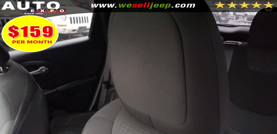 2015 Jeep Cherokee 4WD 4dr Latitude photo
