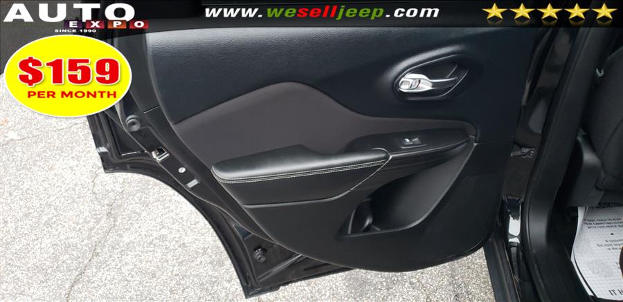 2015 Jeep Cherokee 4WD 4dr Latitude photo