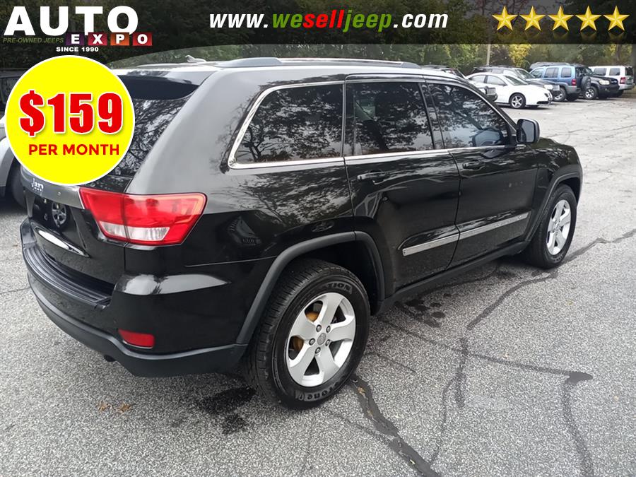 2011 Jeep Grand Cherokee Laredo photo