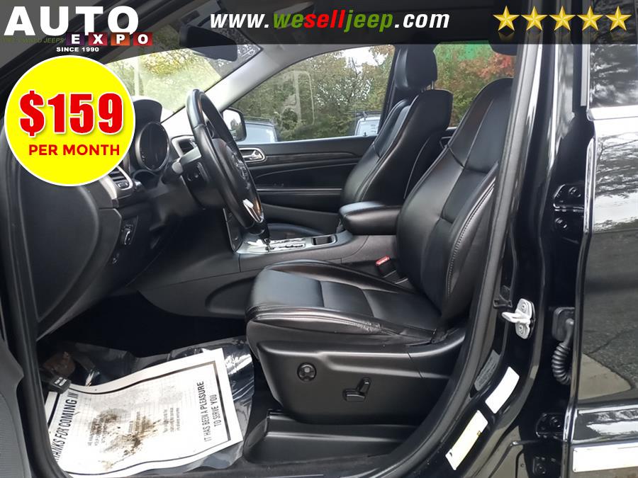 2011 Jeep Grand Cherokee Laredo photo