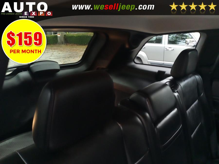 2011 Jeep Grand Cherokee Laredo photo