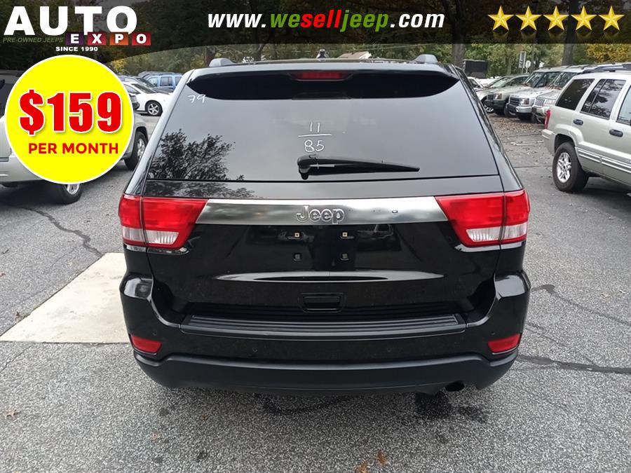 2011 Jeep Grand Cherokee Laredo photo