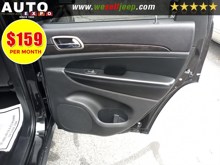 2011 Jeep Grand Cherokee Laredo photo