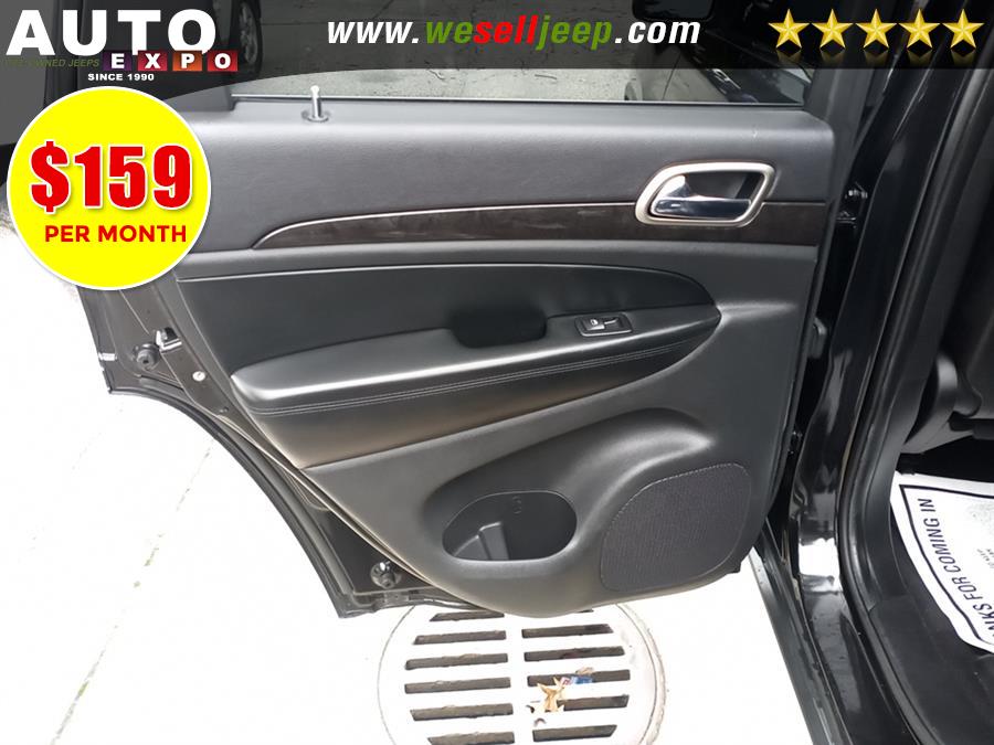 2011 Jeep Grand Cherokee Laredo photo