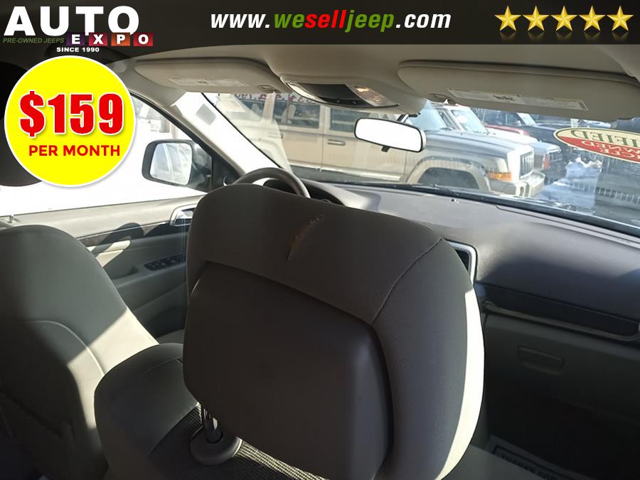 2012 Jeep Grand Cherokee Laredo photo