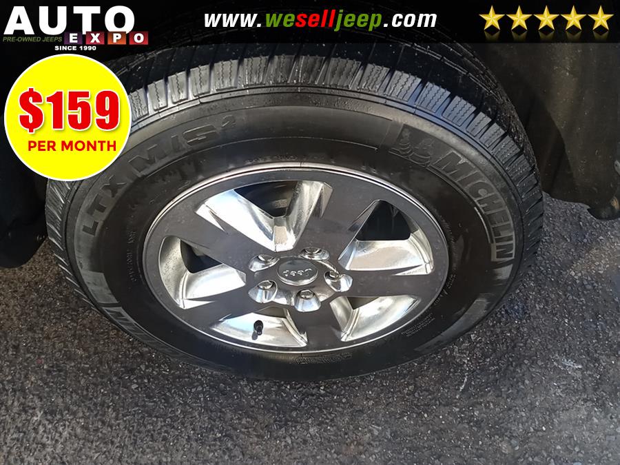 2012 Jeep Grand Cherokee Laredo photo