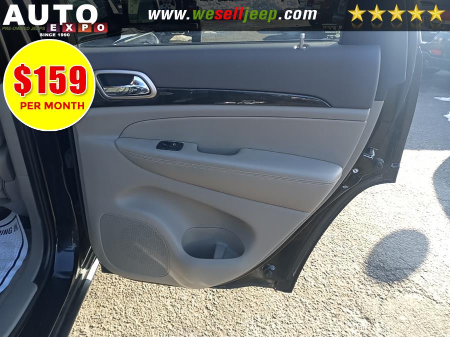 2012 Jeep Grand Cherokee Laredo photo