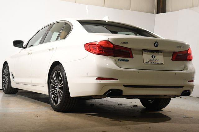 2019 BMW 5-Series 540i Xdrive AWD photo