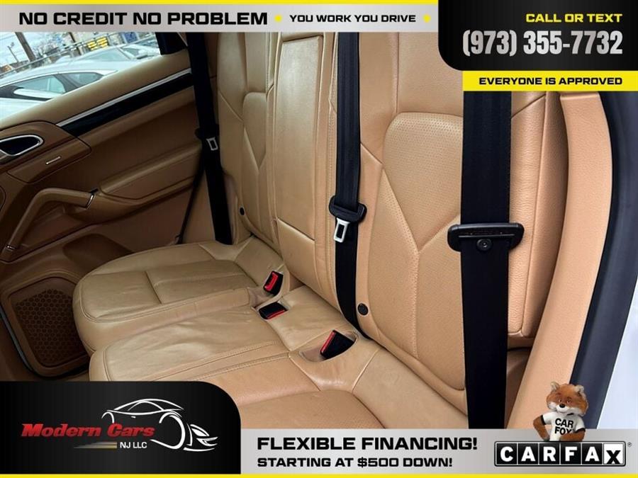 2014 Porsche Cayenne photo
