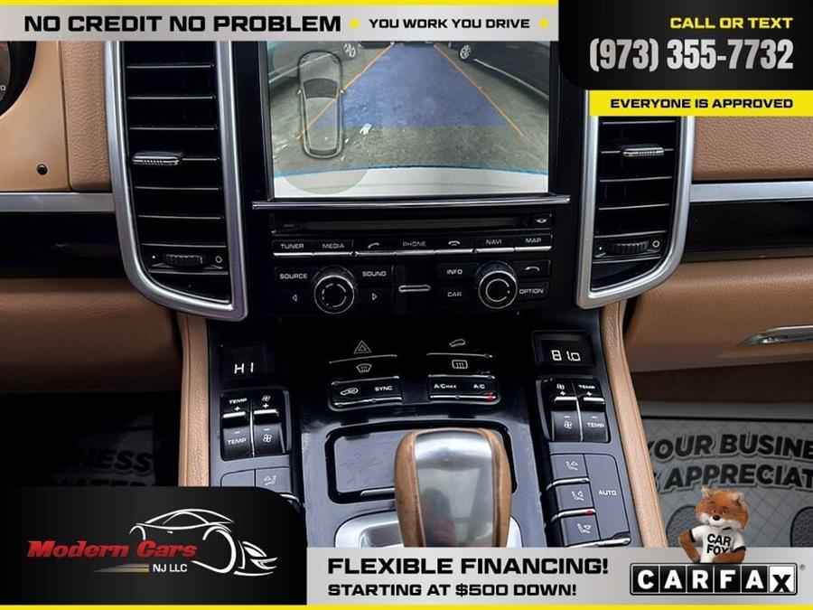 2014 Porsche Cayenne photo