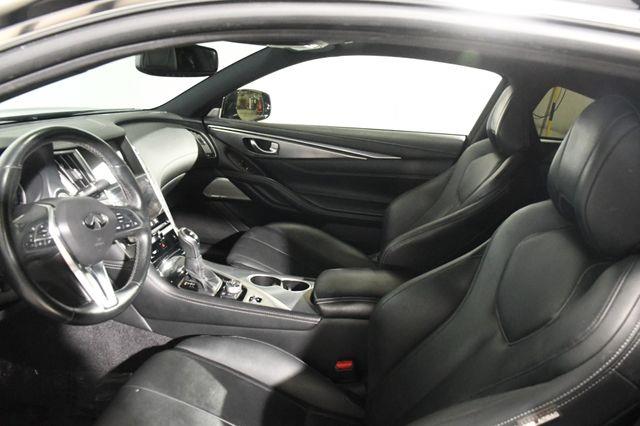 2018 Infiniti Q60 3.0t LUXE photo