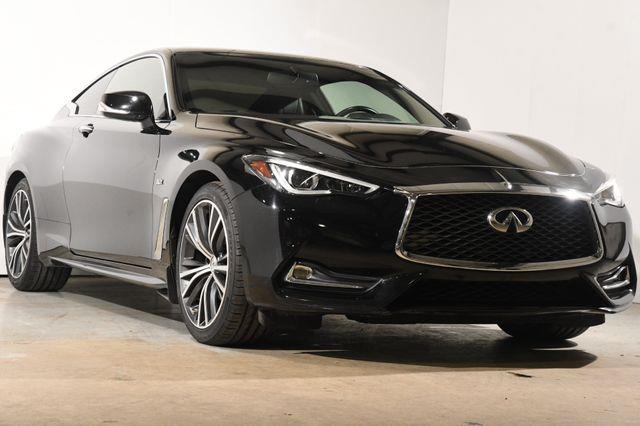 2018 Infiniti Q60 3.0t LUXE photo