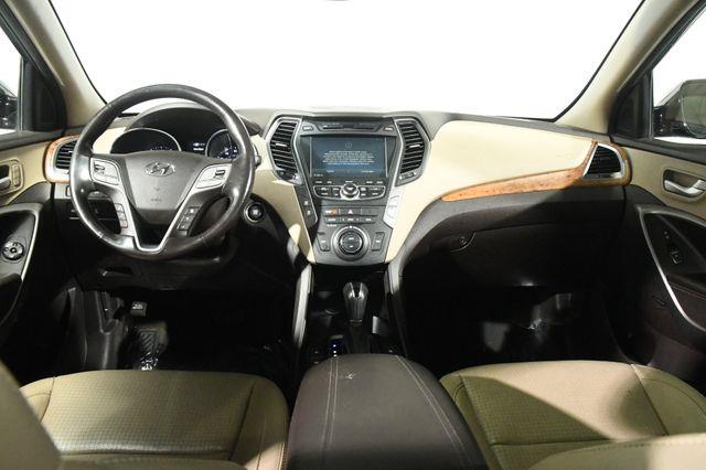 2014 Hyundai Santa Fe Sport 2.4L photo