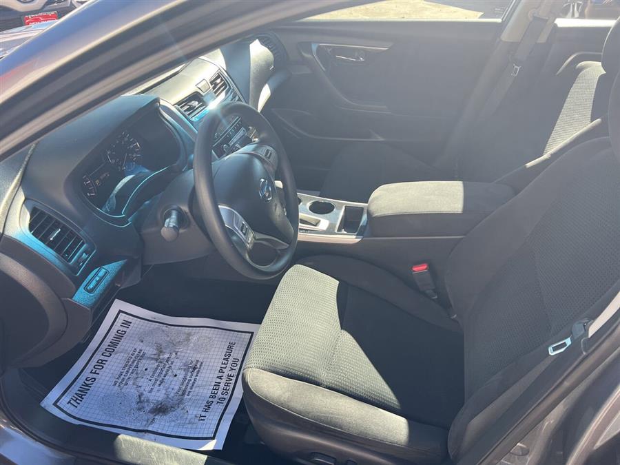 2014 Nissan Altima 2.5 photo