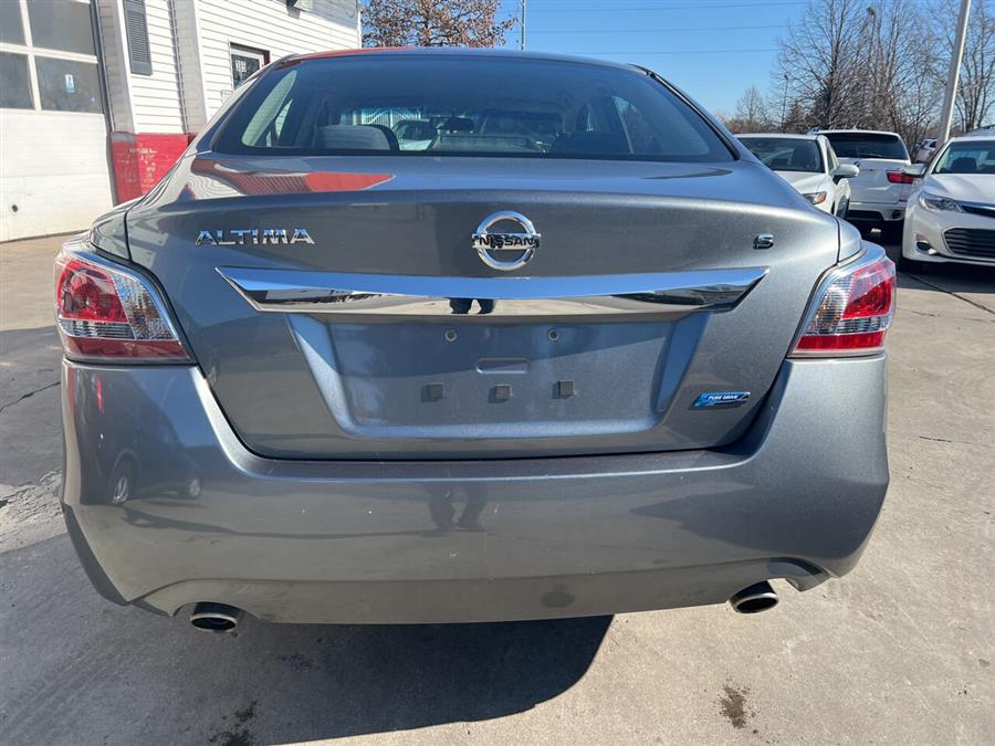 2014 Nissan Altima 2.5 photo