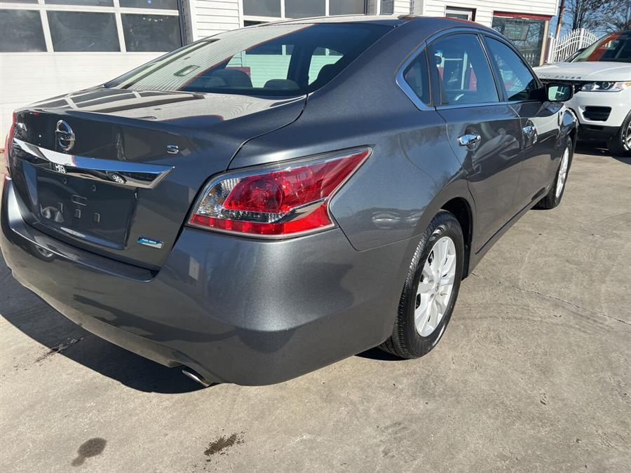 2014 Nissan Altima 2.5 photo
