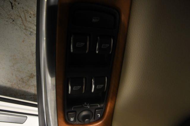 2017 Volvo S60 Inscription Platinum photo