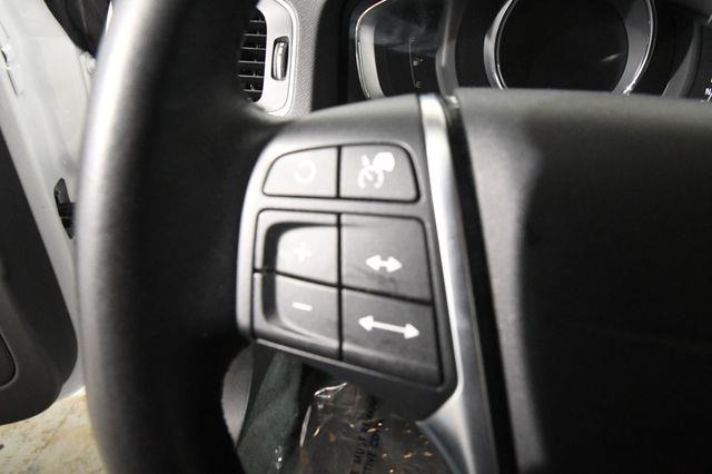 2017 Volvo S60 Inscription Platinum photo
