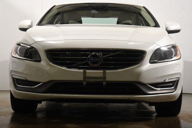 2017 Volvo S60 Inscription Platinum photo
