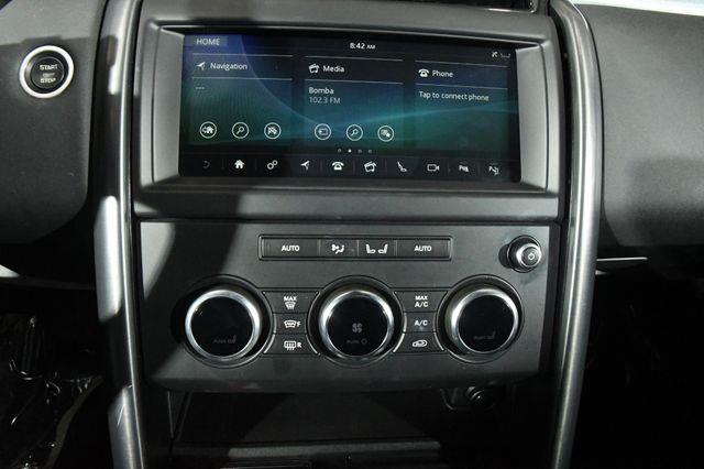 2020 Land Rover Discovery Landmark Edition photo