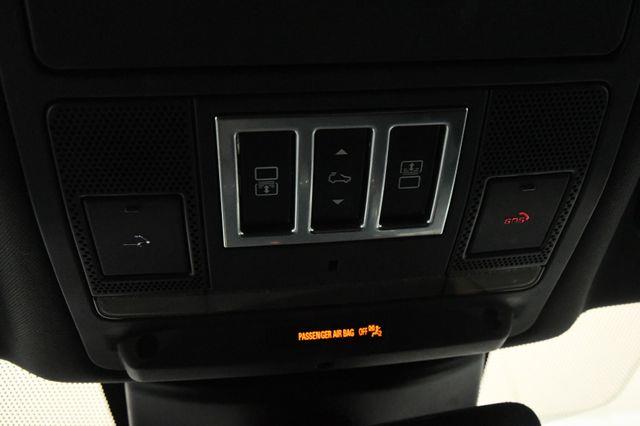 2020 Land Rover Discovery Landmark Edition photo
